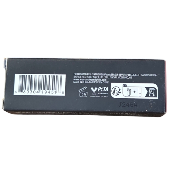 Anastasia Beverly Hills Lip Velvet shade Pure Hollywood matte lipstick - Picture 3 of 4